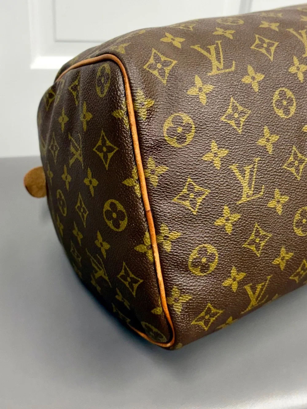 Louis Vuitton Vintage Speedy 35 Monogram Canvas